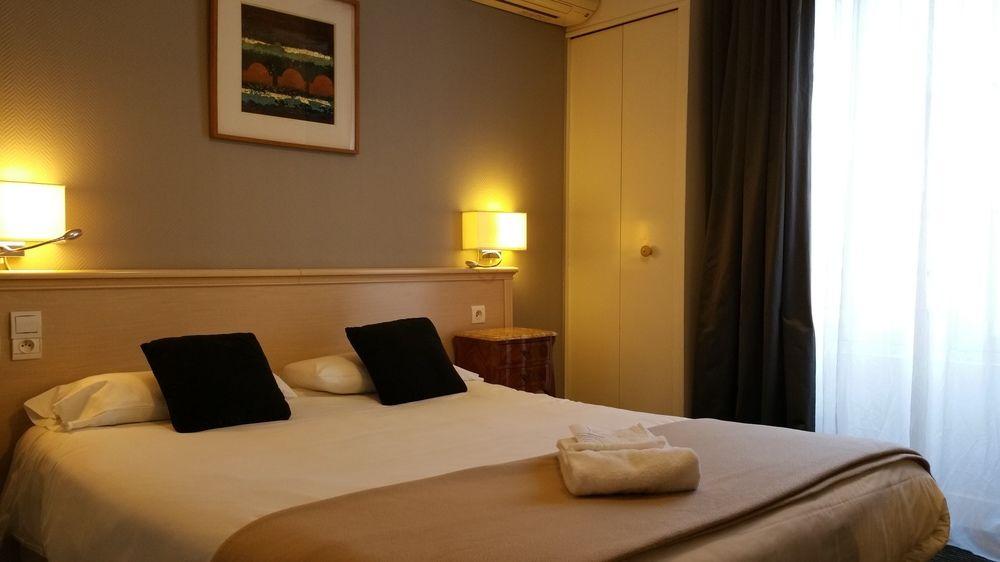 Hotel Raymond 4 Тулуза Екстериор снимка