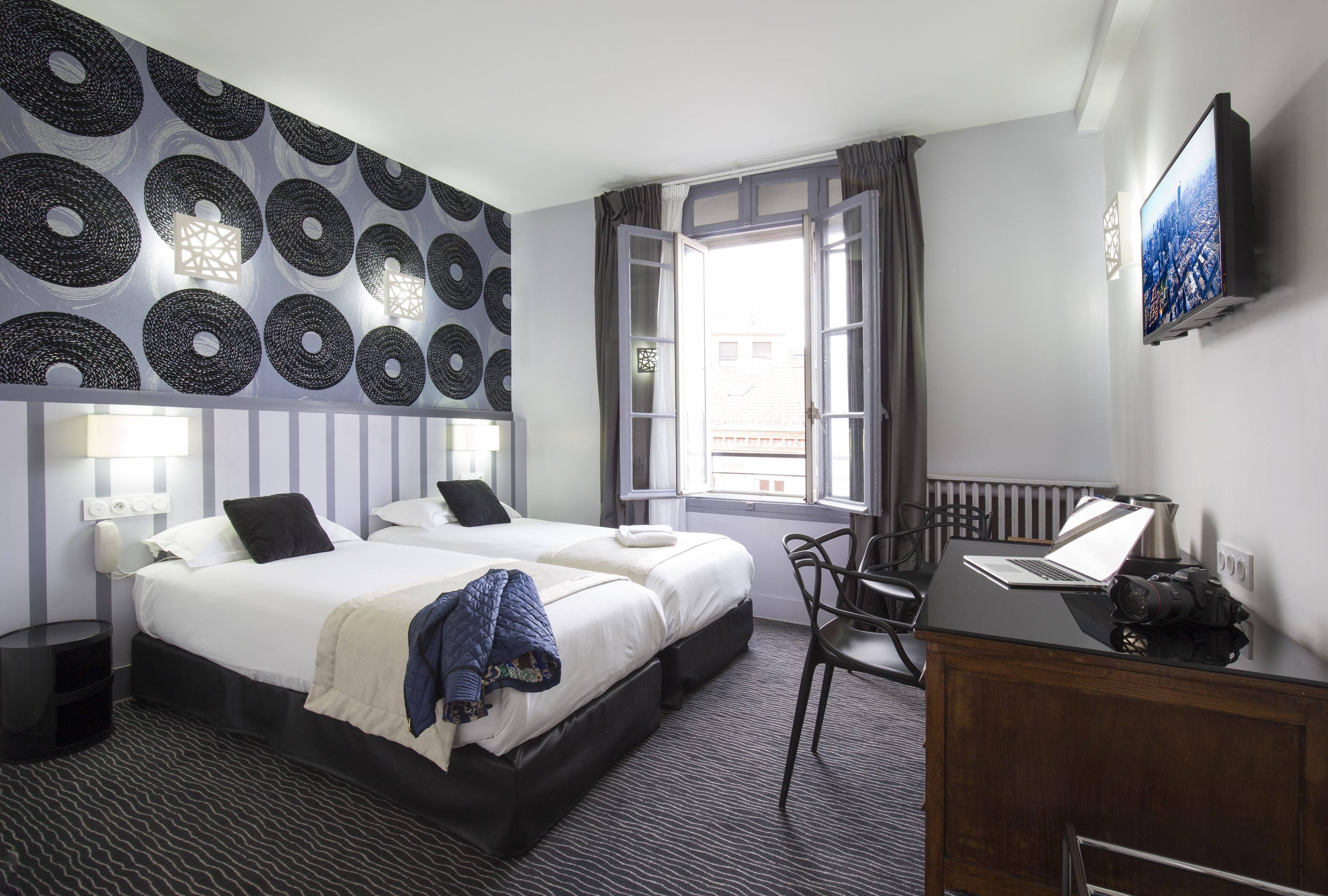 Hotel Raymond 4 Тулуза Екстериор снимка