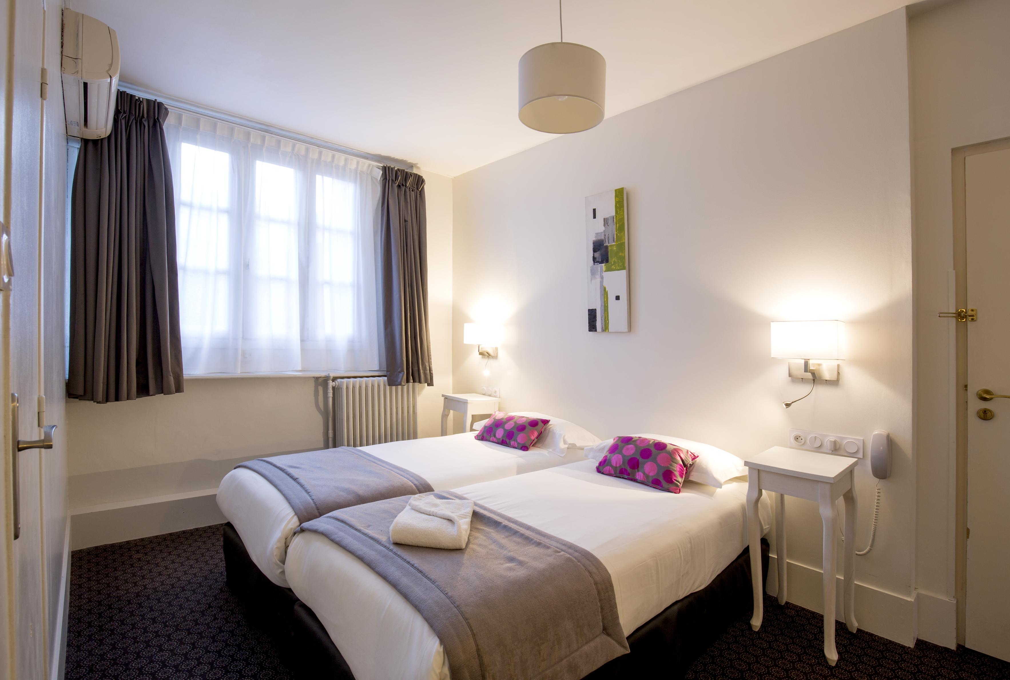 Hotel Raymond 4 Тулуза Екстериор снимка