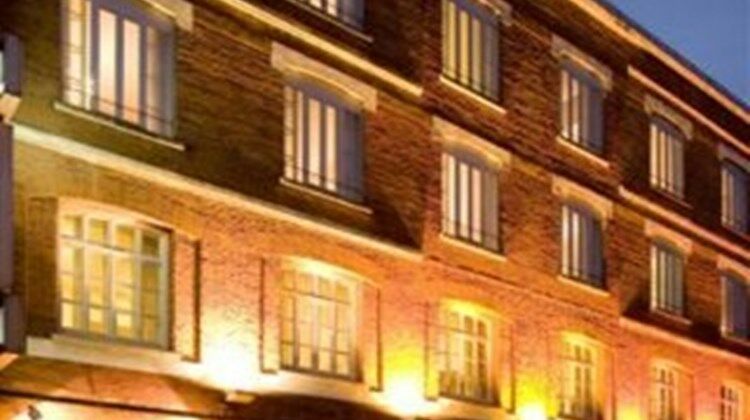 Hotel Raymond 4 Тулуза Екстериор снимка